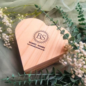 Beauty Scents - Soy Candles - Large Heart with Wooden Gift Box - Orange and Cinnamon - Boxed