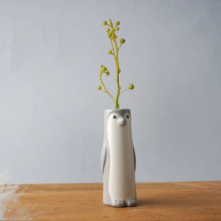 CGB - Bud Vases - Penguin GB08170 Lifestyle
