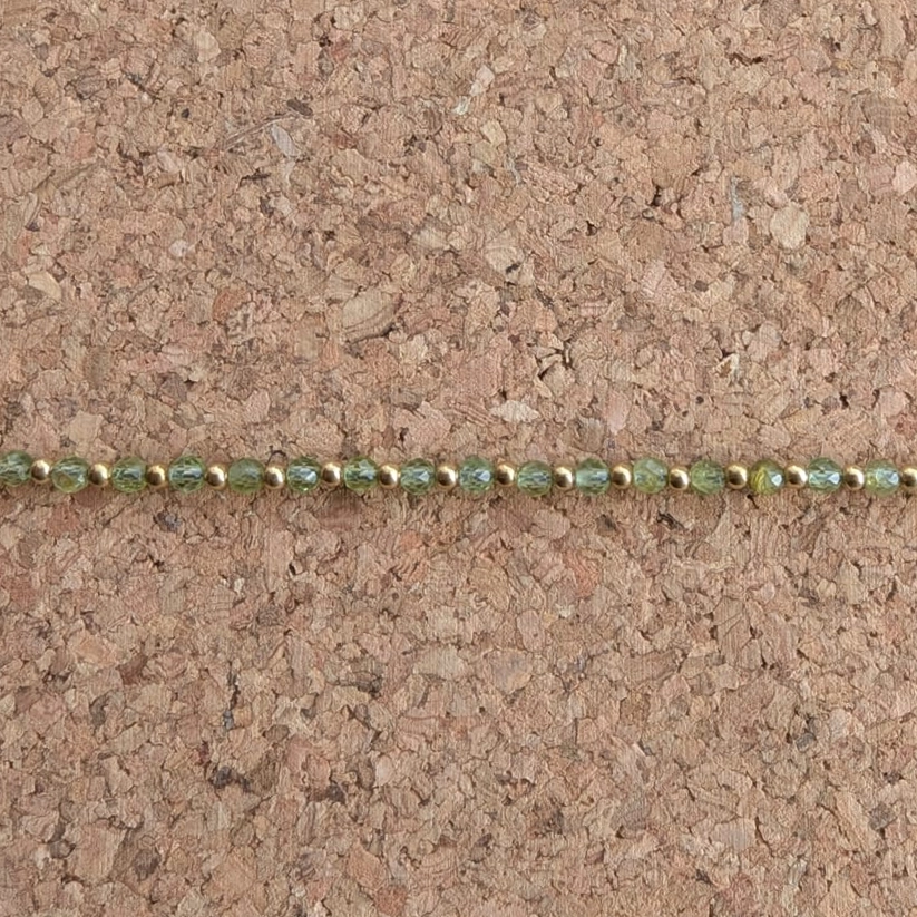 Crystal Healing Anklets - Peridot - Positivity - Green Close Up