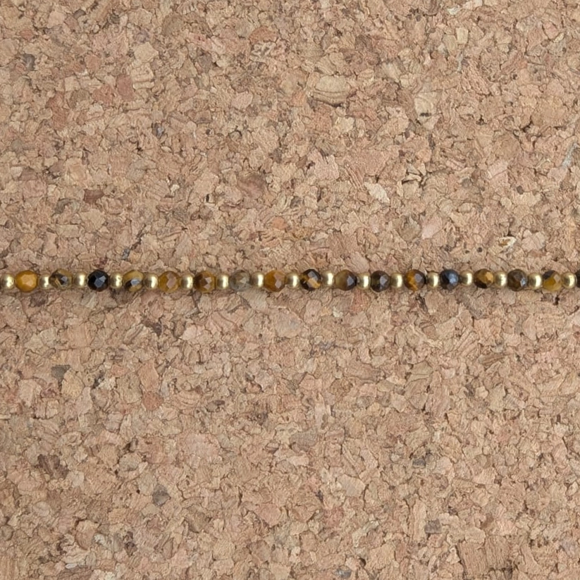 Crystal Healing Anklets - Tigers Eye - Courage - Gold Close Up