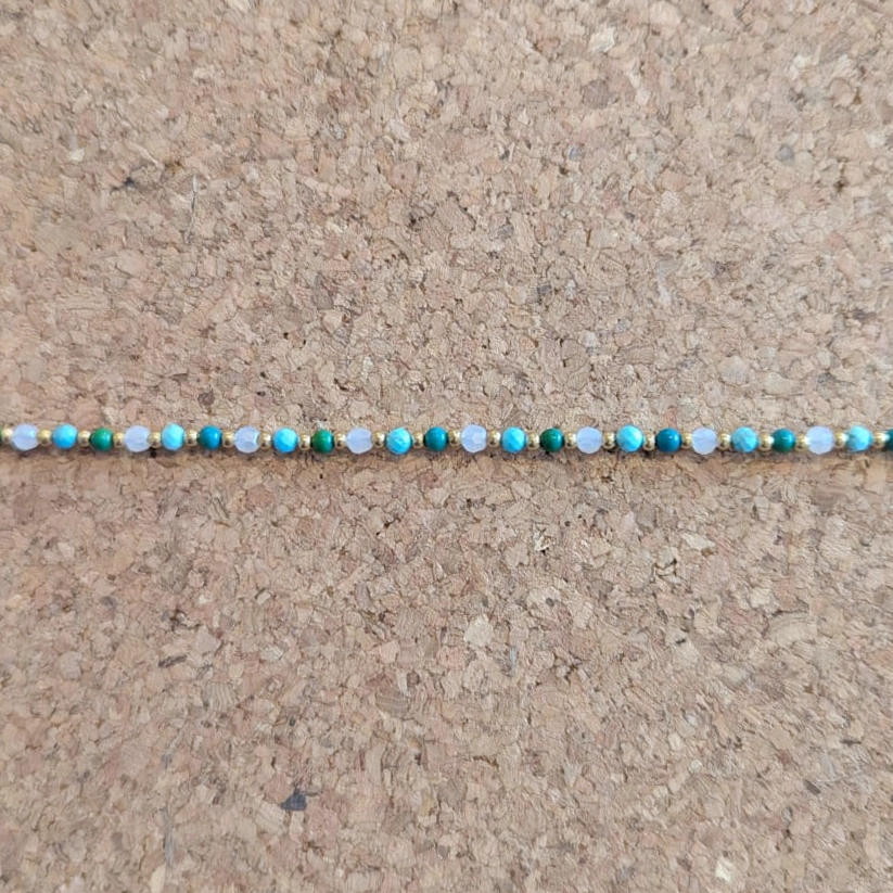 Crystal Healing Anklets - Turquoise - Luck - Aqua Close Up