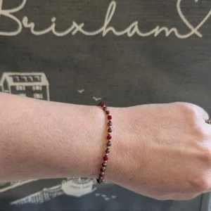 Crystal Healing Bracelets - Pink Agate - Love - Red Model