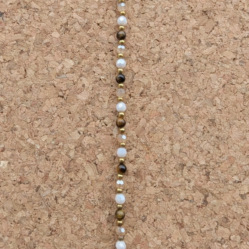 Crystal Healing Bracelets - Tigers Eye - Courage - Gold CloseUp