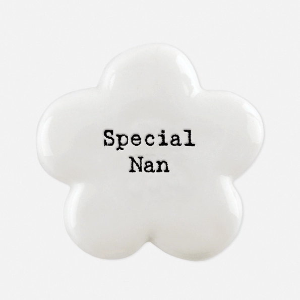 East of India - Flower Token - Special Nan - 6727 Close Up