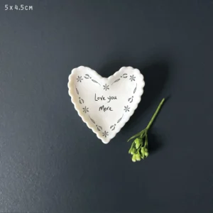 East of India - Small Scallop Heart Dish - Love You More - 2064