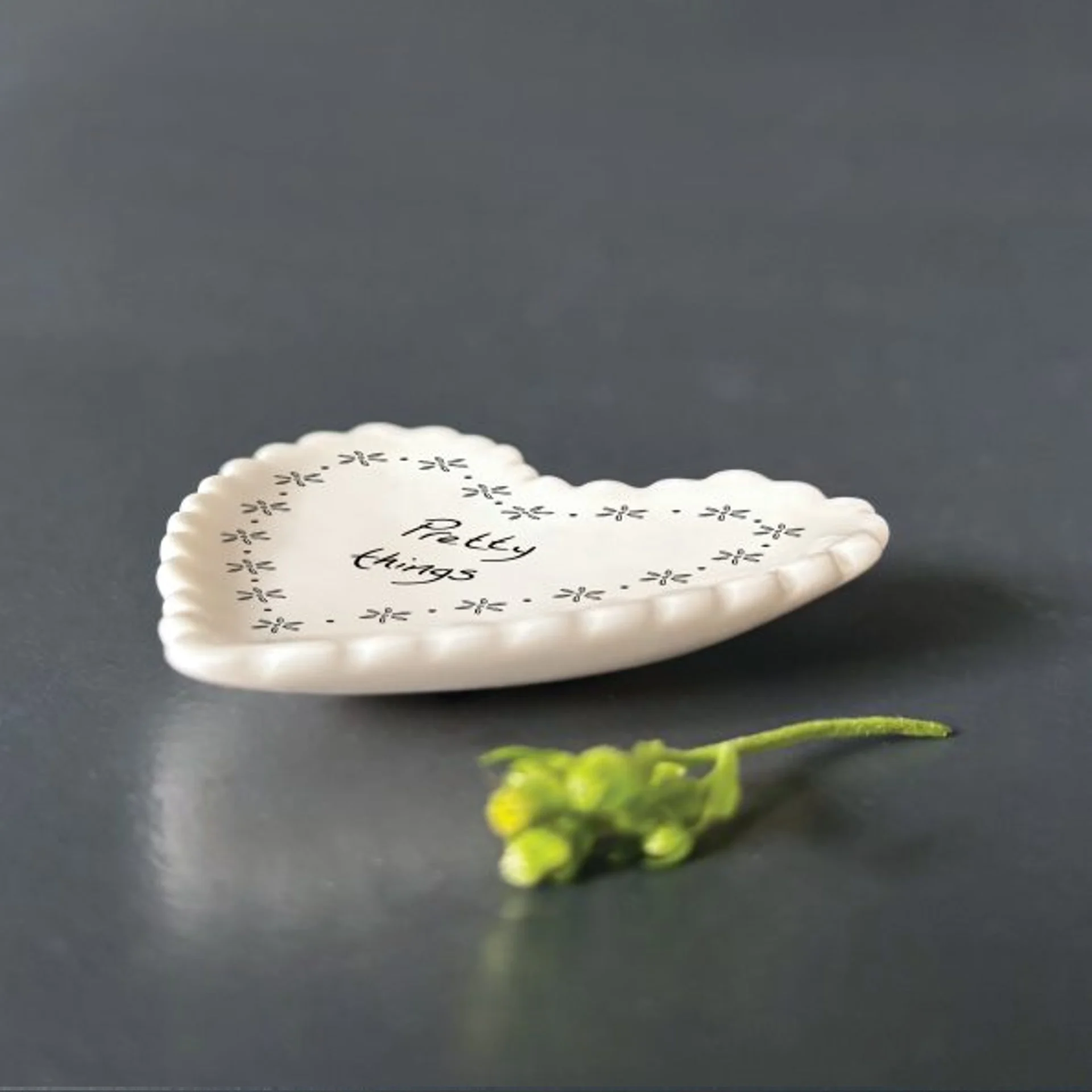 East of India - Small Scallop Heart Dish - Pretty Things - 2067 Close Up