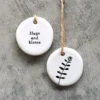 East of India - Small Floral Hanger Token - Hugs & Kisses - 4094