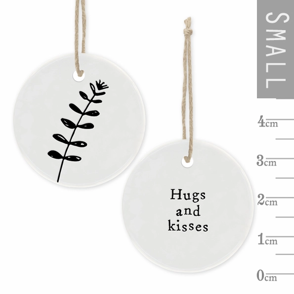 East of India - Small Floral Hanger Token - Hugs & Kisses - 4094 Close Up