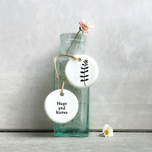 East of India - Small Floral Hanger Token - Hugs & Kisses - 4094 Lifestyle
