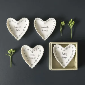 East of India Small Scalloped Heart Dish - Hopelessly Devoted - Image 4