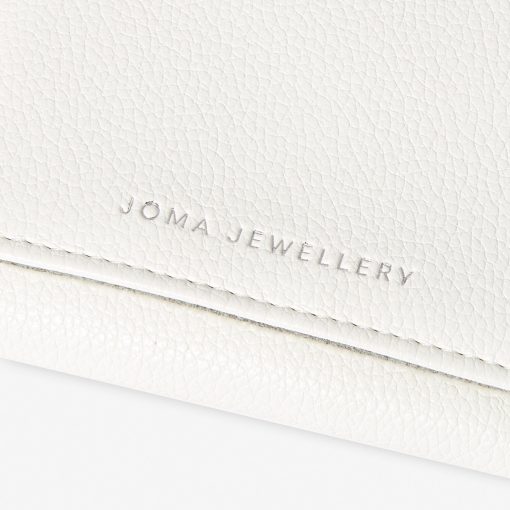 Joma Jewellery - Leather Jewellery Roll Pouch Close Up