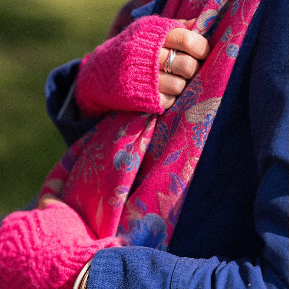Millie Mae - Roxy Wrist Warmers - Knitted Fingerless Gloves - Hot Pink - FE04829 Model