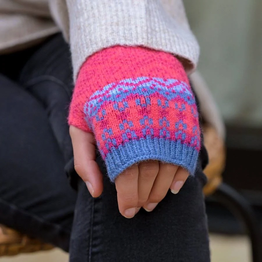 POM Fair Isle Knitted Fingerless Gloves - Pink & Blue - 90266 Model