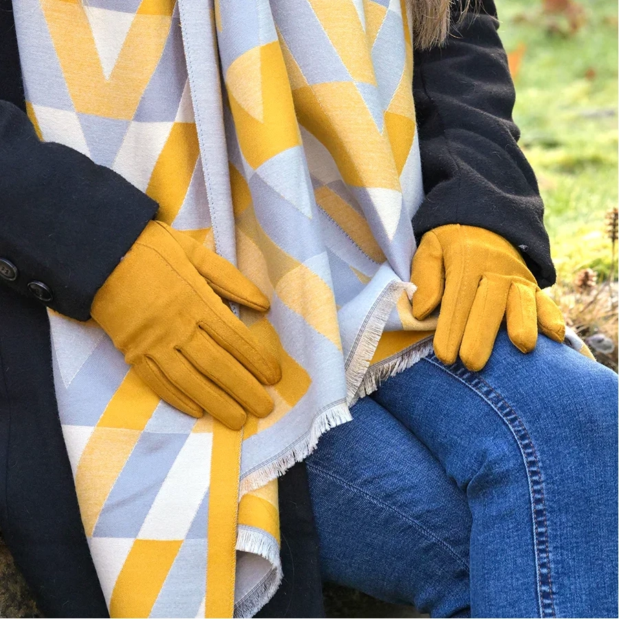 POM Faux Suede Stitch Detail Gloves - Mustard - 90319 Model