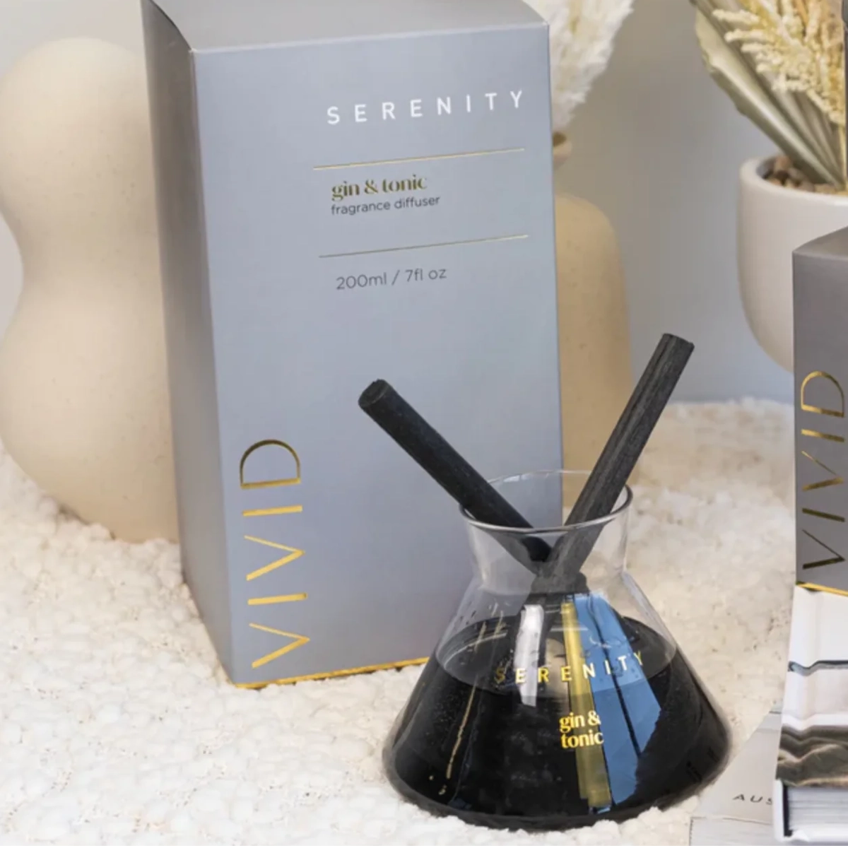 Serenity Vivid Glass Diffuser - Gin and Tonic Lifestyle