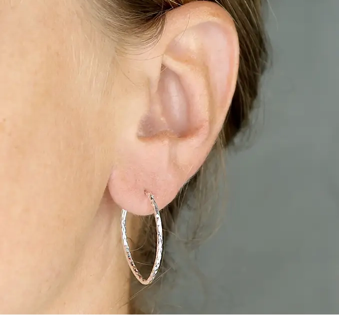 Silver Earrings - Top-Hinged Sleeper Diamond-Cut Hoops - H5776S Model