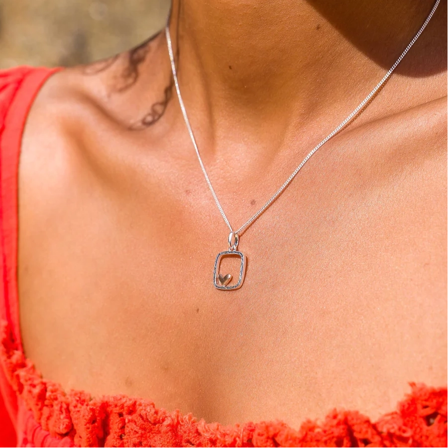 Silver Necklace - Framed Heart Pendant Model