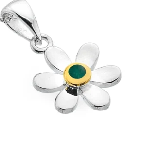 Sterling Silver - Necklace - Birthstone May Emerald Daisy Pendant - Close Up